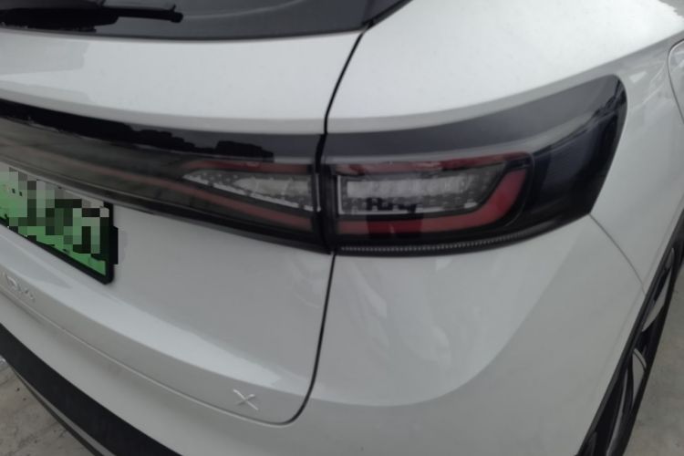 Used Volkswagen ID.4 X 2025 Smart Version Pure & Intelligent Enjoyment Edition Right Rear Taillight