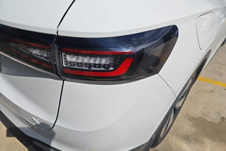 Used Volkswagen ID.4 X 2025 Smart Version Pure & Intelligent Enjoyment Edition Right Rear Taillight