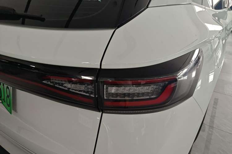 Used Volkswagen ID.4 X 2025 Smart Version Pure & Intelligent Enjoyment Edition Right Rear Taillight