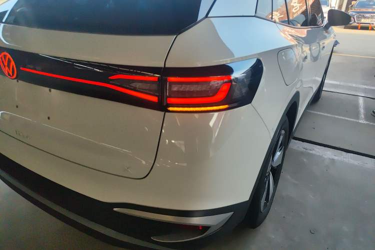 Used Volkswagen ID.4 X 2025 Smart Version Pure & Intelligent Enjoyment Edition Right Rear Taillight