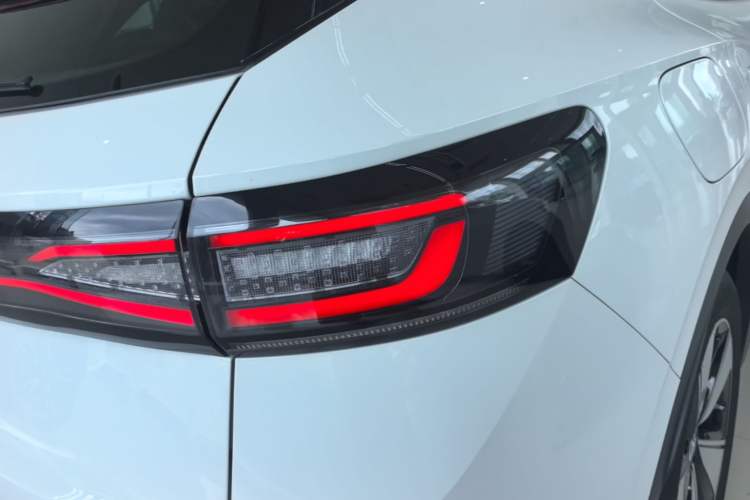 Used Volkswagen ID.4 X 2025 Smart Version Pure & Intelligent Enjoyment Edition Right Rear Taillight
