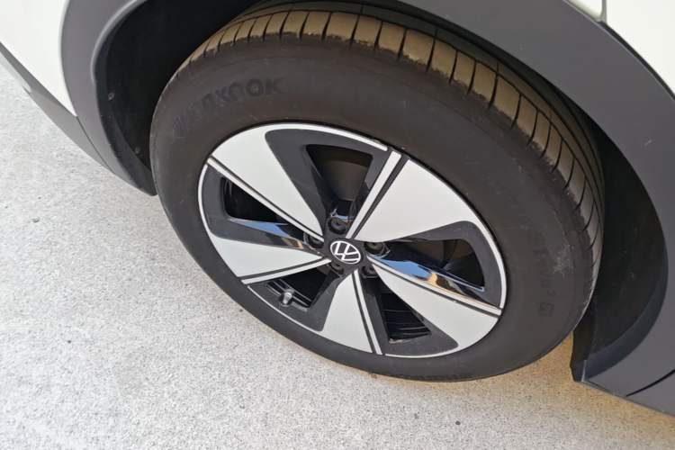 Used Volkswagen ID.4 X 2025 Smart Version Pure & Intelligent Enjoyment Edition Right Rear Wheel Hub