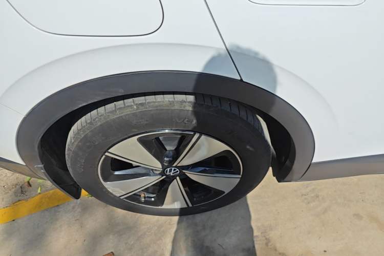Used Volkswagen ID.4 X 2025 Smart Version Pure & Intelligent Enjoyment Edition Right Rear Wheel Hub