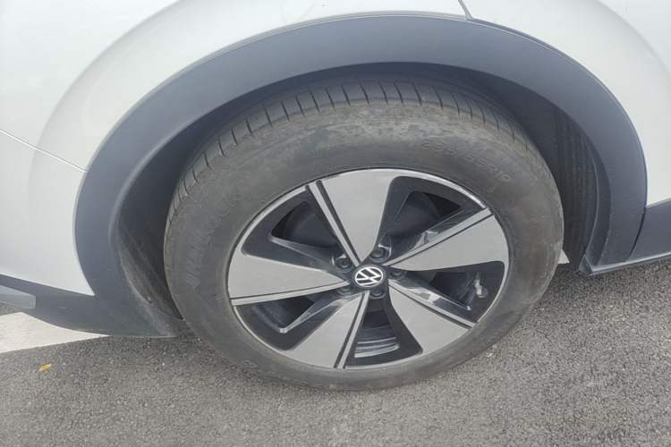 Used Volkswagen ID.4 X 2025 Smart Version Pure & Intelligent Enjoyment Edition Right Rear Wheel Hub