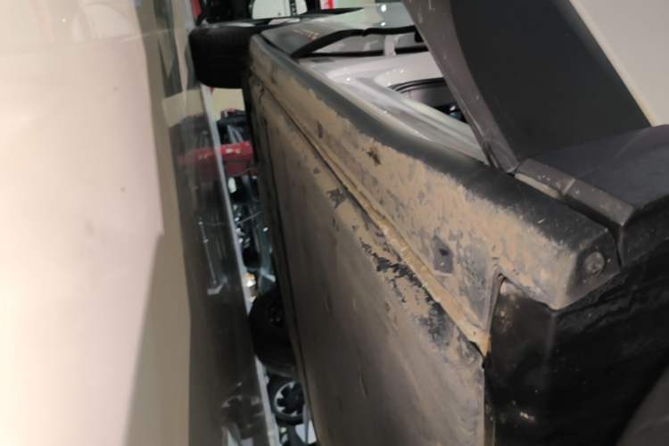 Used Volkswagen ID.4 X 2025 Smart Version Pure & Intelligent Enjoyment Edition Right Side Sill