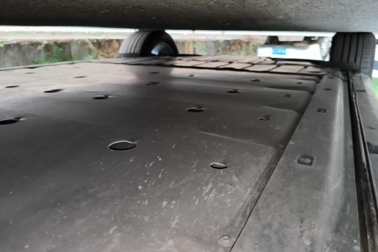 Used Volkswagen ID.4 X 2025 Smart Version Pure & Intelligent Enjoyment Edition Right Side Sill