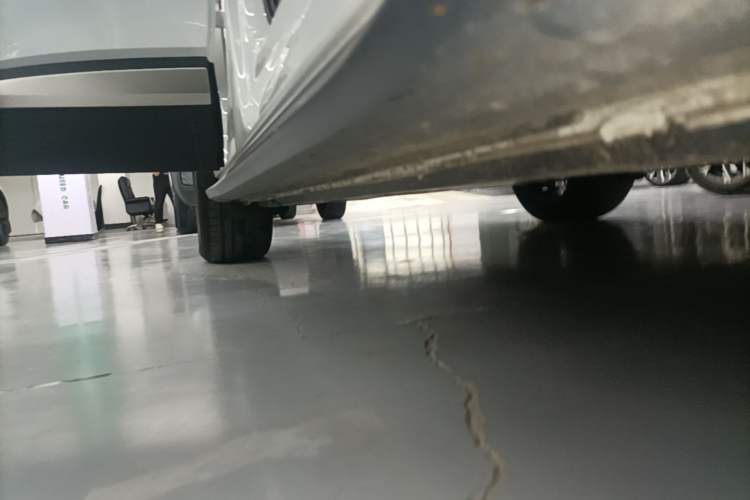Used Volkswagen ID.4 X 2025 Smart Version Pure & Intelligent Enjoyment Edition Right Side Sill