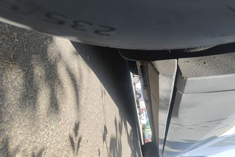 Used Volkswagen ID.4 X 2025 Smart Version Pure & Intelligent Enjoyment Edition Right Side Sill