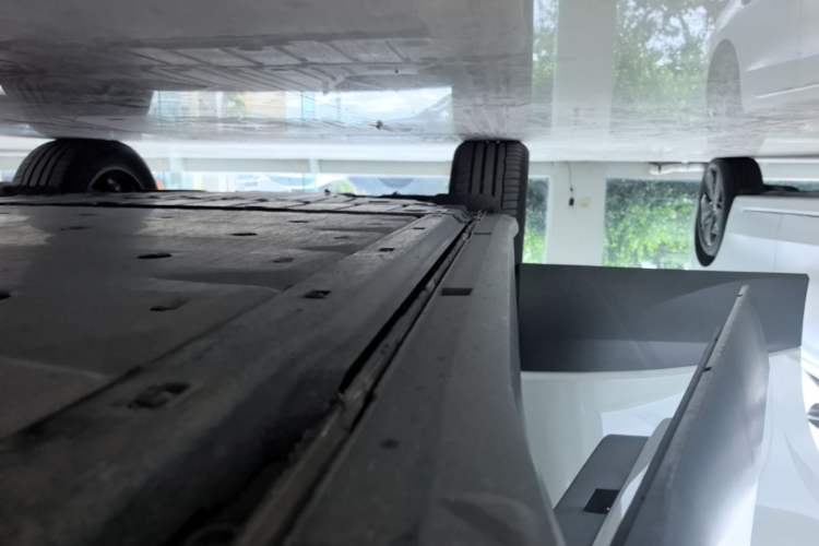 Used Volkswagen ID.4 X 2025 Smart Version Pure & Intelligent Enjoyment Edition Right Side Sill