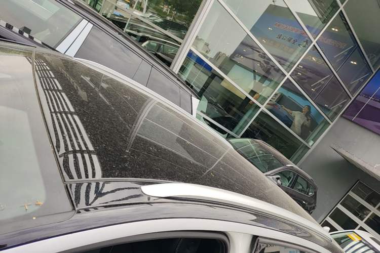 Used Volkswagen ID.4 X 2025 Smart Version Pure & Intelligent Enjoyment Edition Roof