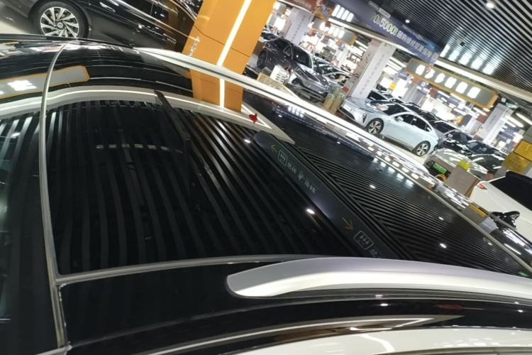 Used Volkswagen ID.4 X 2025 Smart Version Pure & Intelligent Enjoyment Edition Roof