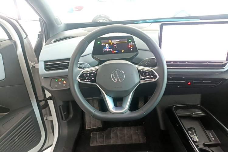 Used Volkswagen ID.4 X 2025 Smart Version Pure & Intelligent Enjoyment Edition Steering Wheel