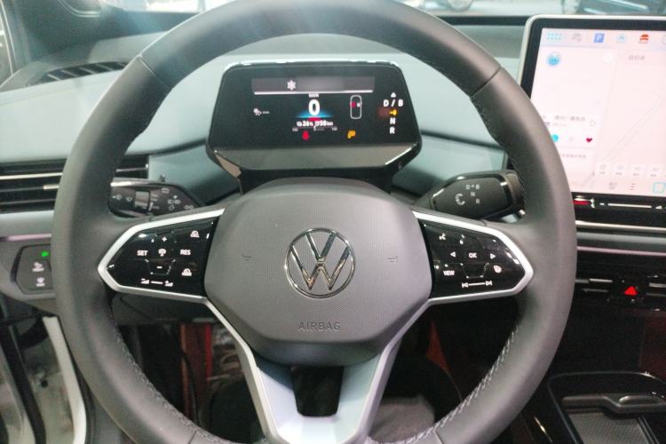 Used Volkswagen ID.4 X 2025 Smart Edition Outstanding Model Steering Wheel