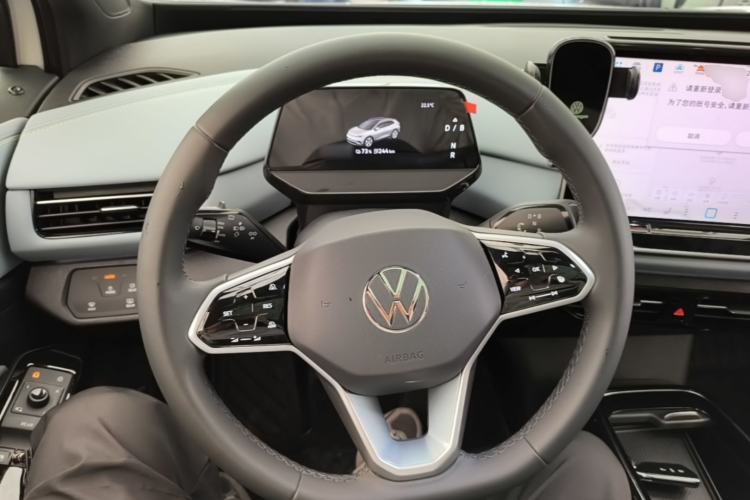 Used Volkswagen ID.4 X 2025 Smart Version Pure & Intelligent Enjoyment Edition Steering Wheel