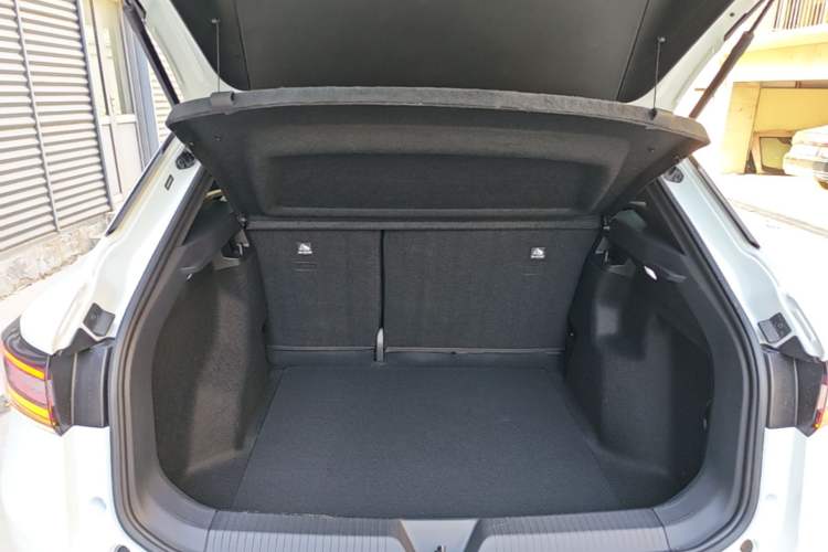 Used Volkswagen ID.4 X 2025 Smart Version Pure & Intelligent Enjoyment Edition Trunk