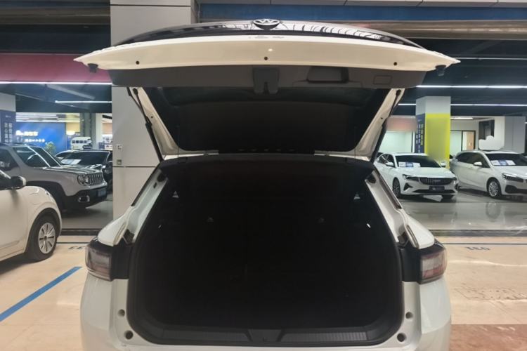 Used Volkswagen ID.4 X 2025 Smart Version Pure & Intelligent Enjoyment Edition Trunk