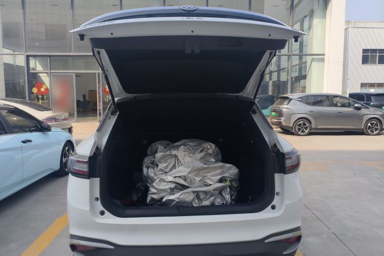 Used Volkswagen ID.4 X 2025 Smart Version Pure & Intelligent Enjoyment Edition Trunk