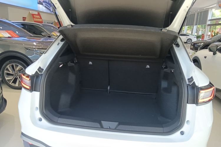 Used Volkswagen ID.4 X 2025 Revised Version Smart Edition Purely Intelligent Enjoyment Version Trunk