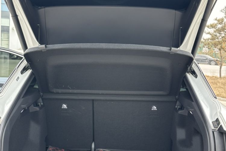 Used Volkswagen ID.4 X 2025 Revised Version Smart Edition Outstanding Grade Trunk