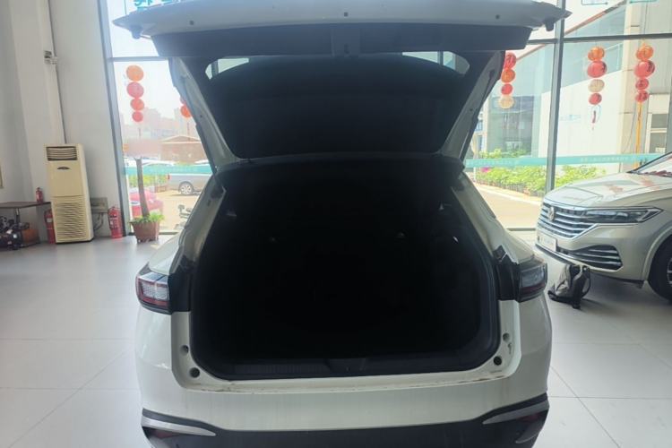Used Volkswagen ID.4 X 2025 Smart Version Pure & Intelligent Enjoyment Edition Trunk