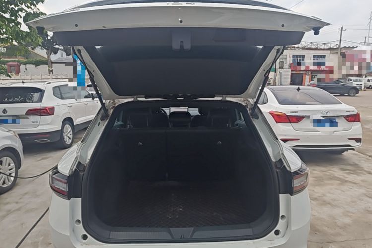 Used Volkswagen ID.4 X 2025 Smart Version Pure & Intelligent Enjoyment Edition Trunk