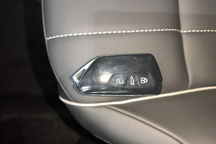Used Volkswagen ID.4 X 2025 Smart Version Pure & Intelligent Enjoyment Edition Vehicle Key