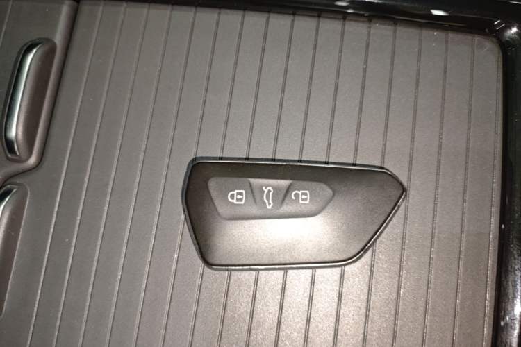 Used Volkswagen ID.4 X 2025 Revised Version Smart Edition Purely Intelligent Enjoyment Version Vehicle Key