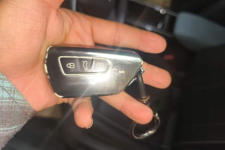 Used Volkswagen ID.4 X 2025 Smart Version Pure & Intelligent Enjoyment Edition Vehicle Key
