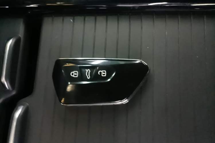 Used Volkswagen ID.4 X 2025 Smart Version Pure & Intelligent Enjoyment Edition Vehicle Key