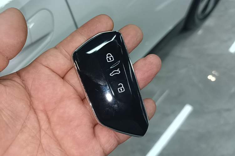 Used Volkswagen ID.4 X 2025 Revised Version Smart Edition Outstanding Grade Vehicle Key