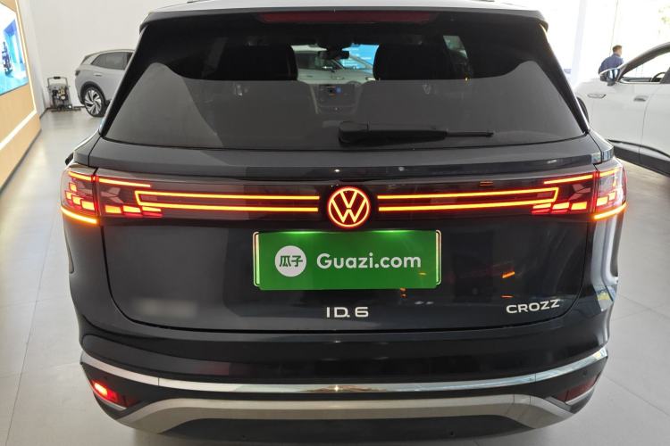 Used Volkswagen ID.6 CROZZ 2022 Long-Range PRO Edition Exterior 4