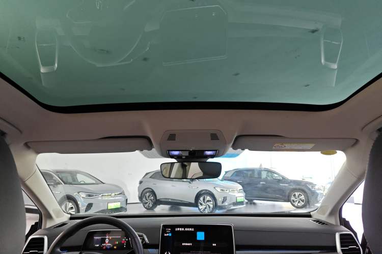 Used Volkswagen ID.6 CROZZ 2022 Long-Range PRO Edition Headliner