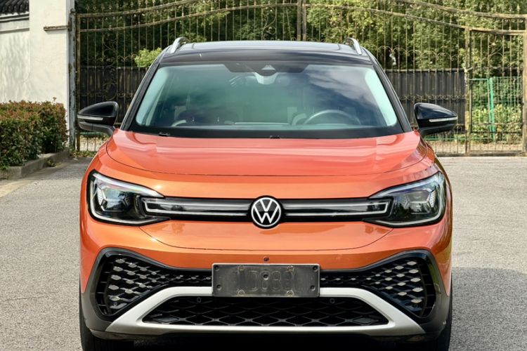Used Volkswagen ID.6 CROZZ 2021 First Edition Exterior 4