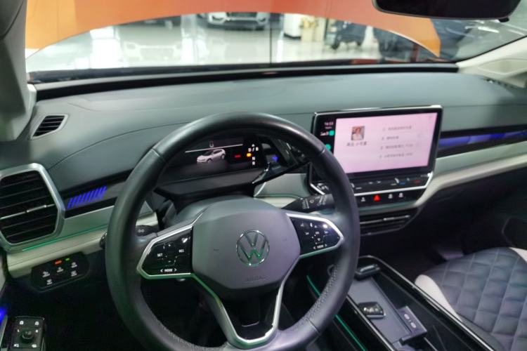 Used Volkswagen ID.6 CROZZ 2021 First Edition Interior 2