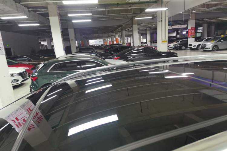 Used Volkswagen ID.6 CROZZ 2021 First Edition Roof