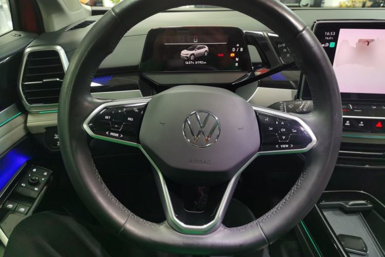 Used Volkswagen ID.6 CROZZ 2021 First Edition Steering Wheel