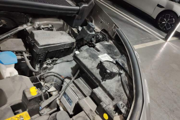 Used Volkswagen ID.6 CROZZ 2022 Long-Range Lite PRO Edition Engine Bay Left