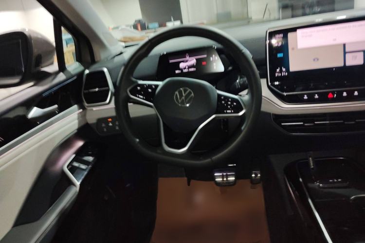 Used Volkswagen ID.6 CROZZ 2022 Long-Range Lite PRO Edition Steering Wheel