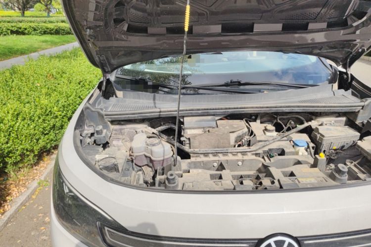 Used Volkswagen ID.6 CROZZ 2021 First Edition Engine Bay Right