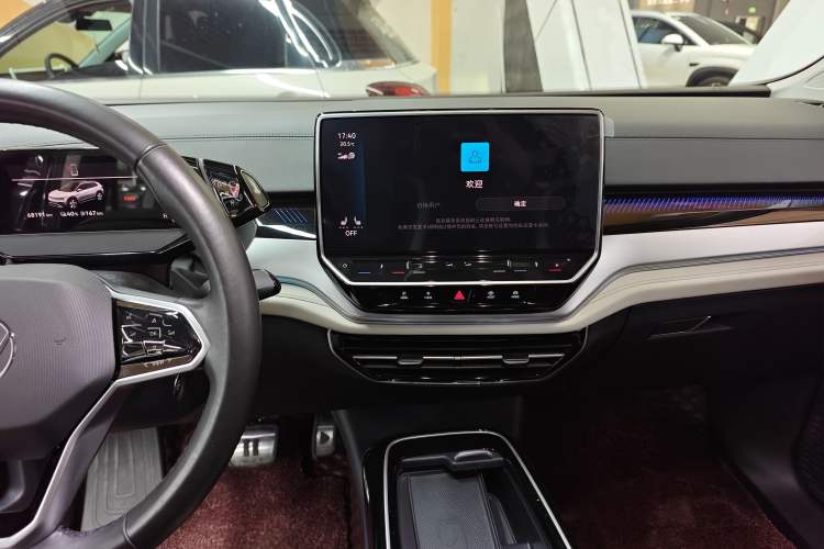 Used Volkswagen ID.6 CROZZ 2021 First Edition Audio And AC Panel