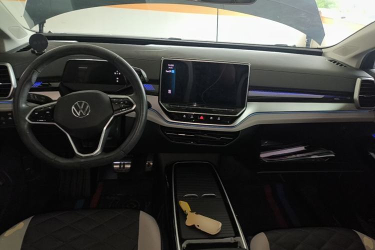 Used Volkswagen ID.6 CROZZ 2021 Long-Range PRO Edition Center Console