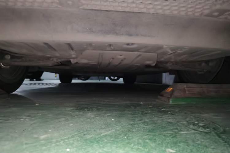 Used Volkswagen ID.6 CROZZ 2021 Standard Range PURE Edition Chassis Rear