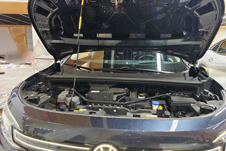 Used Volkswagen ID.6 CROZZ 2021 First Edition Engine Bay