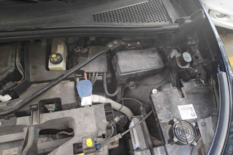 Used Volkswagen ID.6 CROZZ 2021 Revised Version Long-Range PRO Edition Engine Bay Left