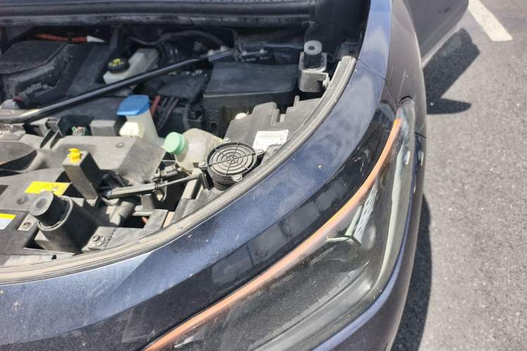 Used Volkswagen ID.6 CROZZ 2021 Long-Range PRO Edition Engine Bay Left