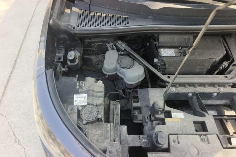 Used Volkswagen ID.6 CROZZ 2021 Revised Version Long-Range PRO Edition Engine Bay Right