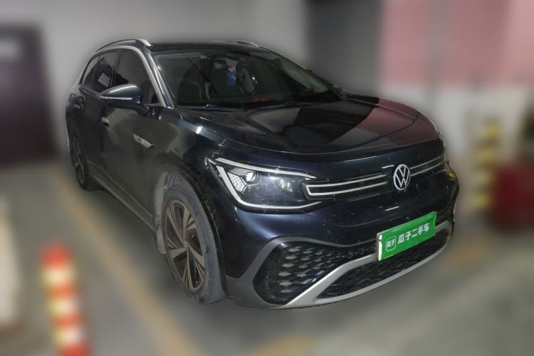Used Volkswagen ID.6 CROZZ 2021 Long-Range PRO Edition Front Right 45 Deg