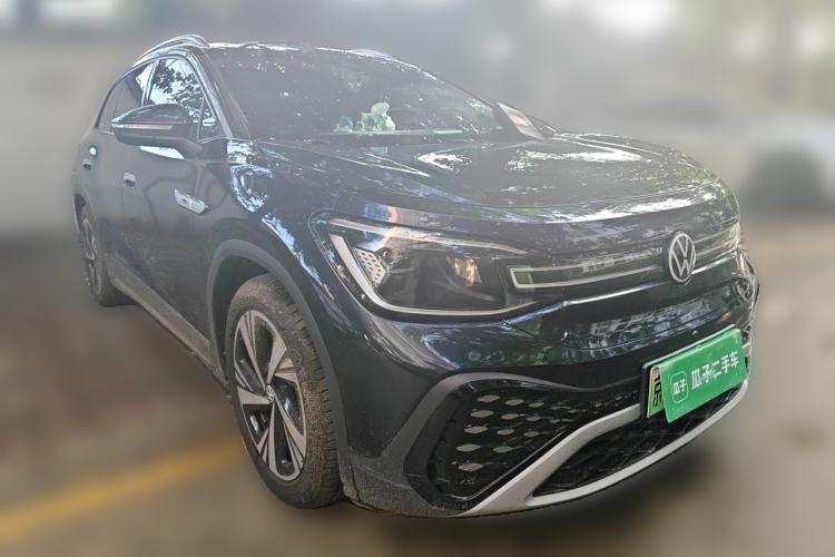 Used Volkswagen ID.6 CROZZ 2021 Revised Version Long-Range PRO Edition Front Right 45 Deg