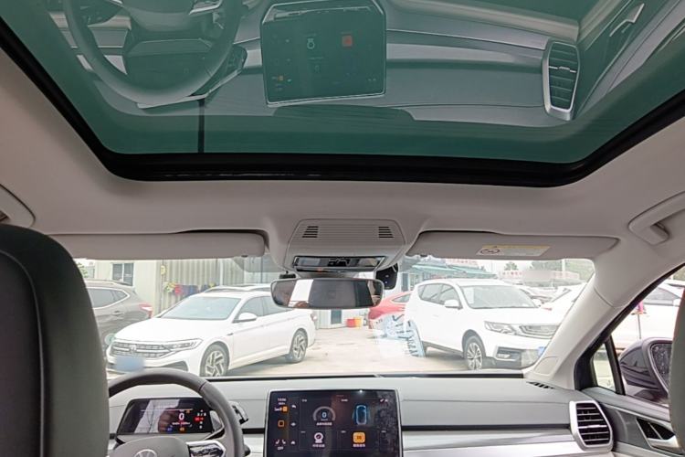 Used Volkswagen ID.6 CROZZ 2021 Long-Range PURE+ Edition Headliner