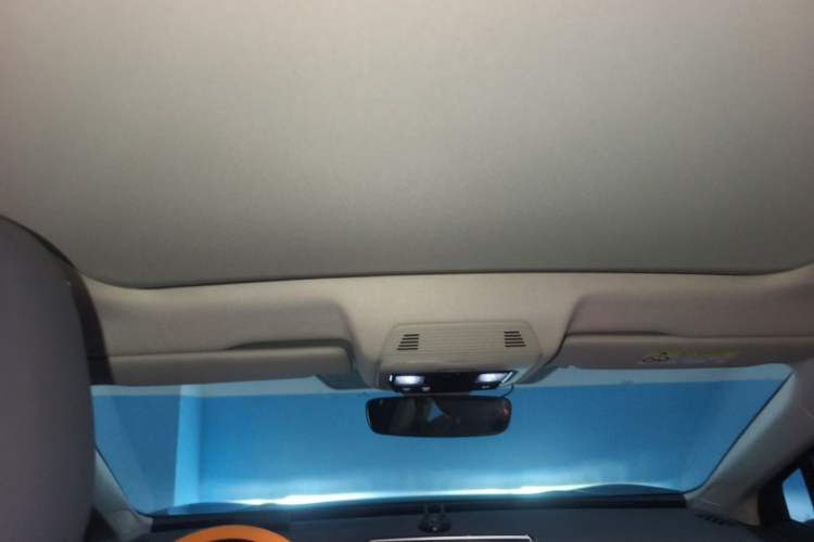 Used Volkswagen ID.6 CROZZ 2021 Long-Range PURE+ Edition Headliner